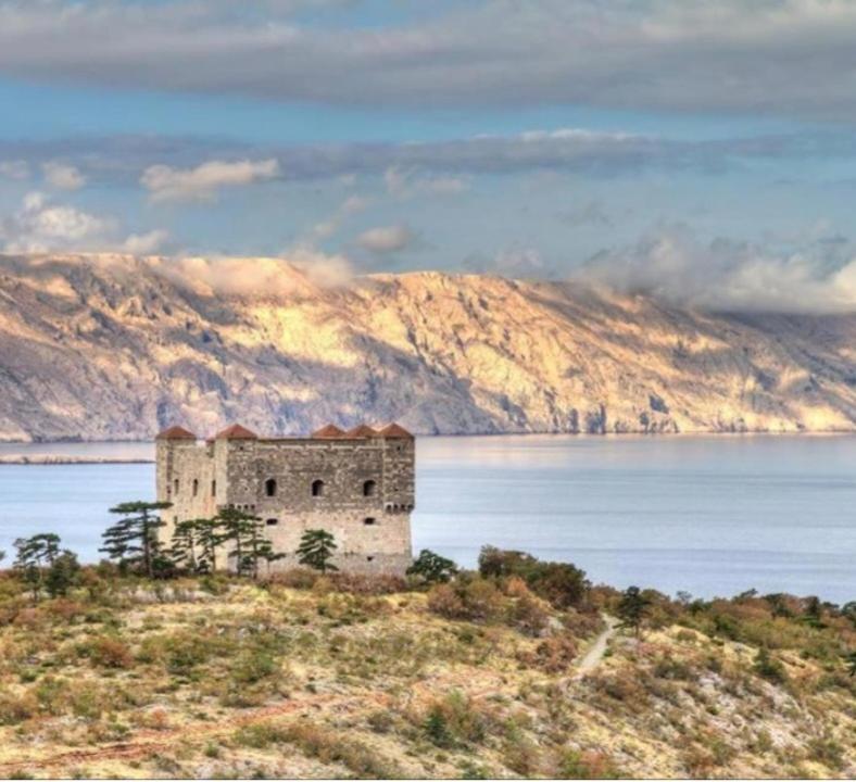 Apartman Bake Milke Senj  Bagian luar foto