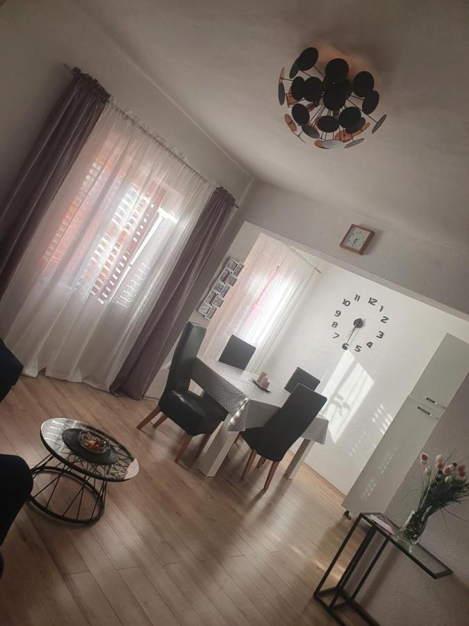 Apartman Bake Milke Senj  Bagian luar foto